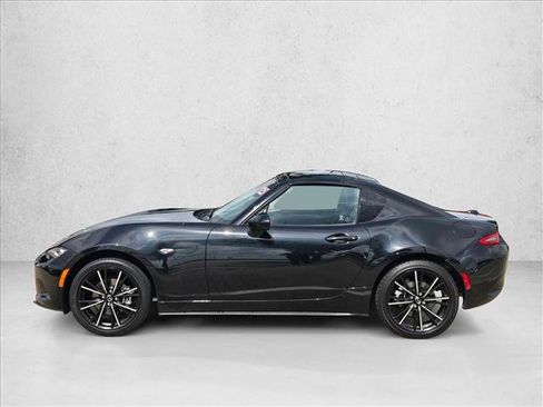 Used 2025 MAZDA MX-5 Miata RF Grand Touring RWD image 9