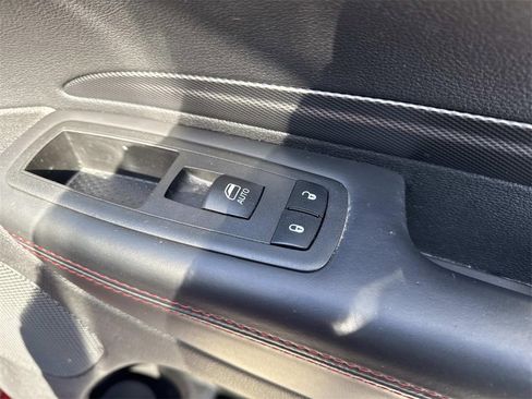 Used 2023 Dodge Durango GT image 33