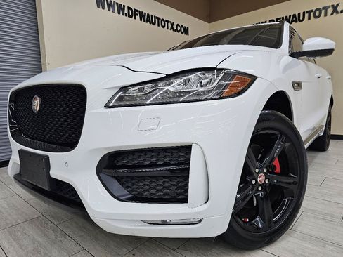 Used 2018 Jaguar F-PACE R-Sport AWD/4WD image 1