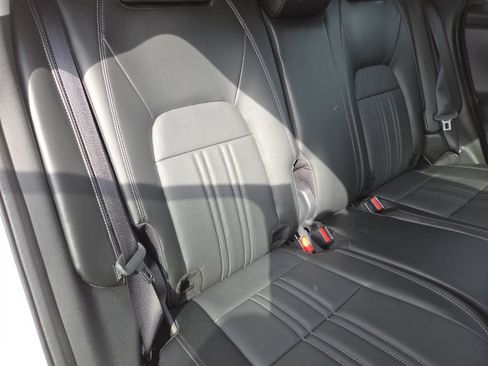 Certified 2025 Honda HR-V EX-L image 24