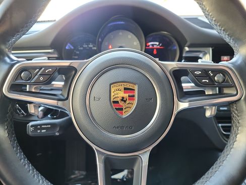 Certified 2019 Porsche Macan S AWD/4WD image 29