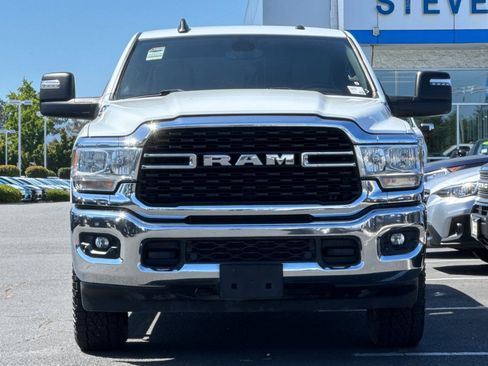 Used 2024 RAM 2500 Big Horn AWD/4WD image 10