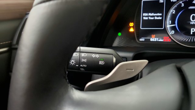 Used 2025 Lexus ES 350 w/ Premium Package FWD image 57