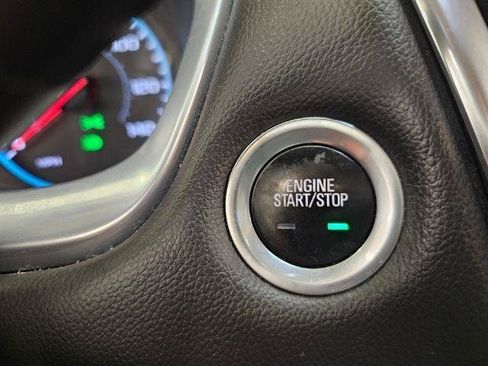 Used 2021 Chevrolet Traverse LS AWD/4WD image 21