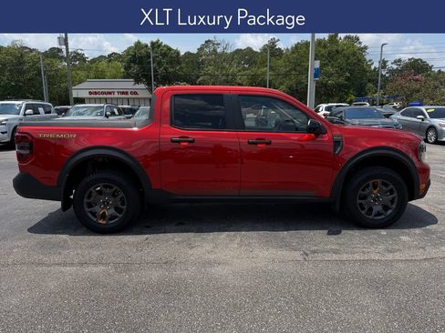 Certified 2024 Ford Maverick Tremor w/ Tremor Off-Road Package AWD/4WD image 6