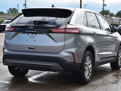 Used 2023 Ford Edge SEL w/ Convenience Package AWD/4WD image 5