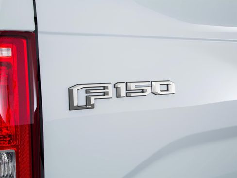Used 2016 Ford F150 XLT w/ Equipment Group 302A Luxury RWD image 61