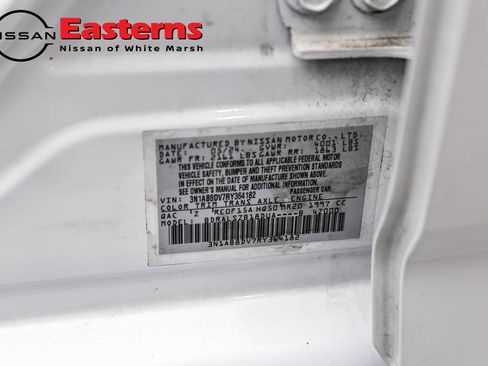 Used 2024 Nissan Sentra SR w/ SR Premium Package FWD image 36