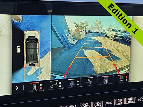 Used 2024 GMC Hummer EV 3X w/ LPO, Illumination Package image 26