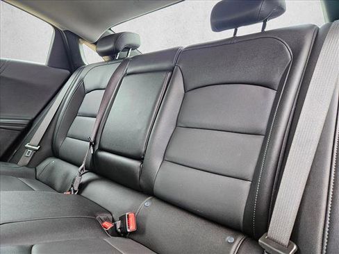 Used 2024 Chevrolet Malibu LT image 18