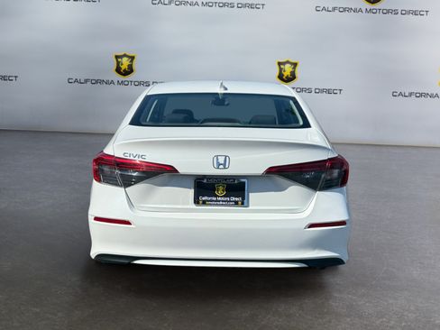 Used 2024 Honda Civic LX image 4