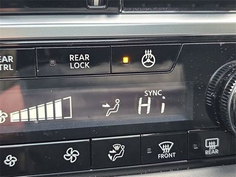 Certified 2023 Nissan Pathfinder SL w/ SL Premium Package image 34