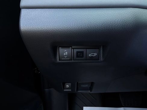 New 2026 Toyota RAV4 XSE AWD/4WD image 22