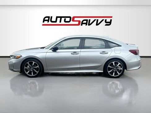 Used 2026 Honda Civic Sport Touring image 4