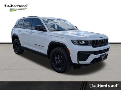 New 2026 Jeep Grand Cherokee Altitude
