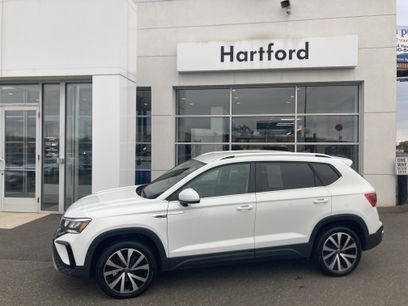 Certified 2024 Volkswagen Taos SE