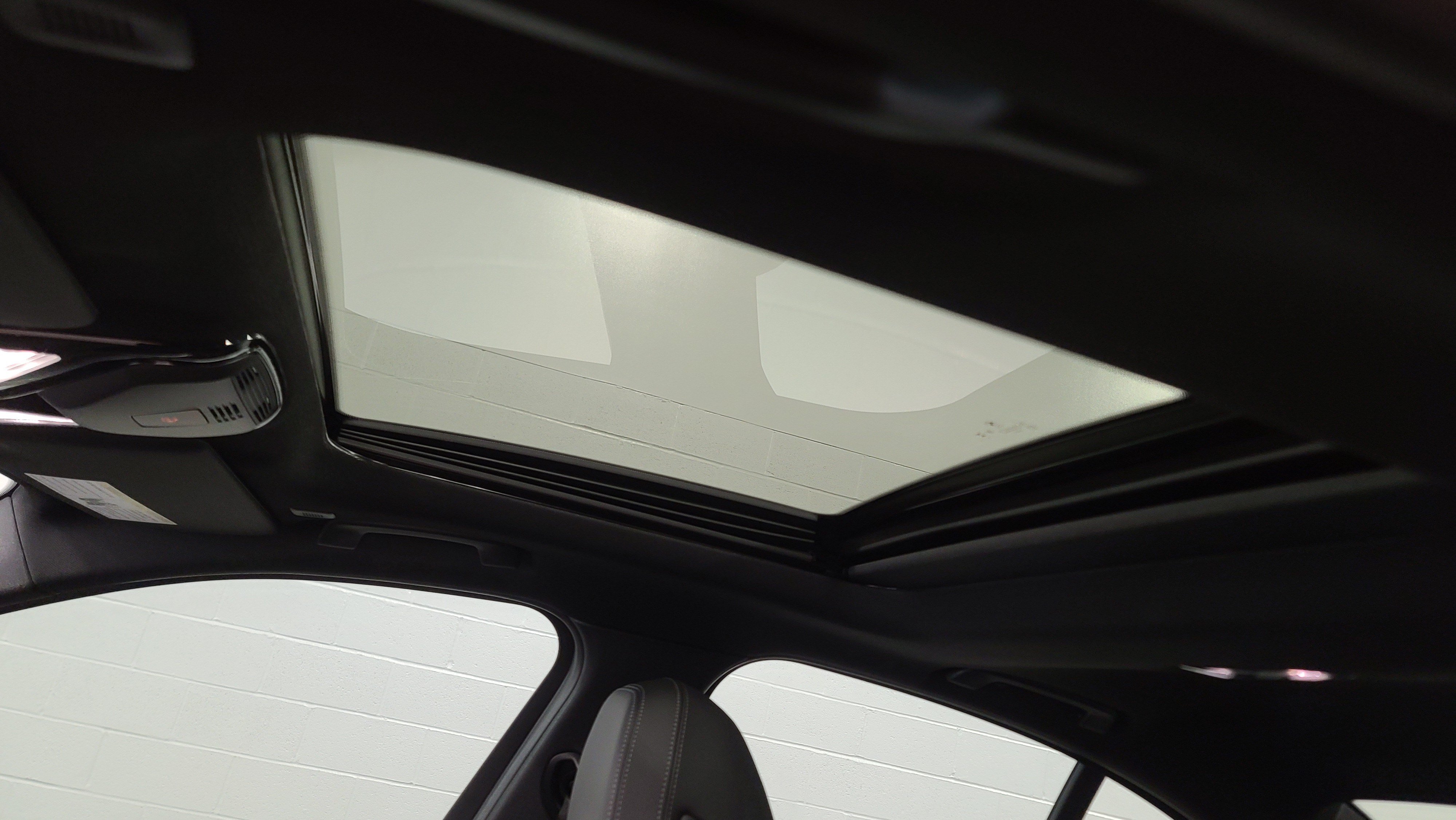 Used 2026 BMW 330i Sedan w/ Convenience Package RWD image 14