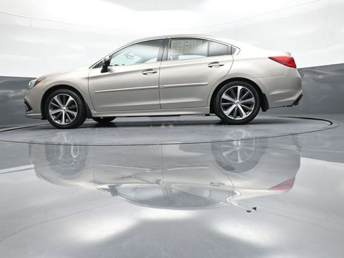 Used 2018 Subaru Legacy 2.5i Limited image 32