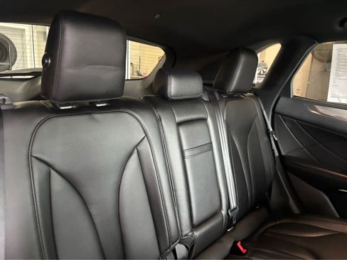 Used 2017 Lincoln MKC Premiere FWD image 64
