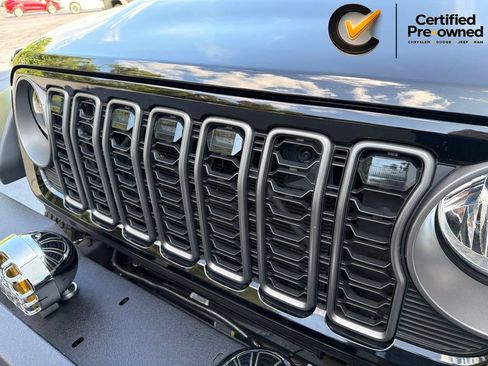 Certified 2025 Jeep Wrangler Sport AWD/4WD image 25