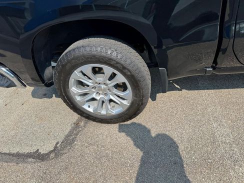 Certified 2023 Chevrolet Silverado 1500 LTZ w/ LTZ Convenience Package II image 6