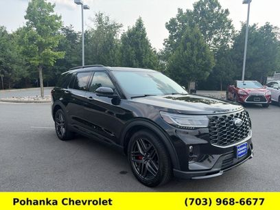 Used 2025 Ford Explorer ST
