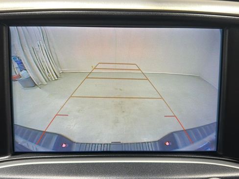 Used 2018 GMC Sierra 1500 SLT image 14