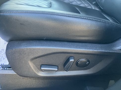 Used 2024 Ford Edge Titanium AWD/4WD image 22