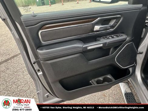 Used 2021 RAM 1500 Laramie AWD/4WD image 18