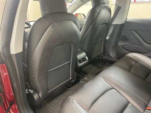 Used 2018 Tesla Model 3 Long Range image 22