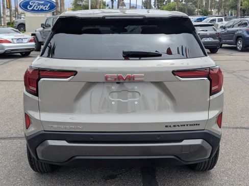 Used 2026 GMC Terrain Elevation FWD image 3