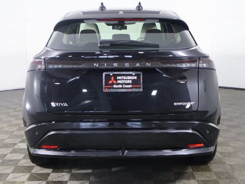 Used 2024 Nissan Ariya FWD image 15