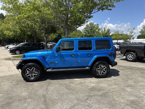 New 2025 Jeep Wrangler Sahara image 4