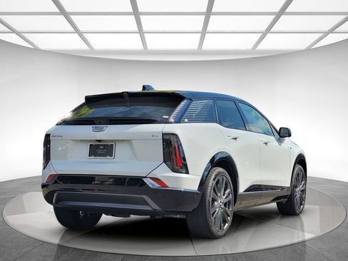 New 2027 Cadillac Optiq Premium Sport AWD/4WD image 4