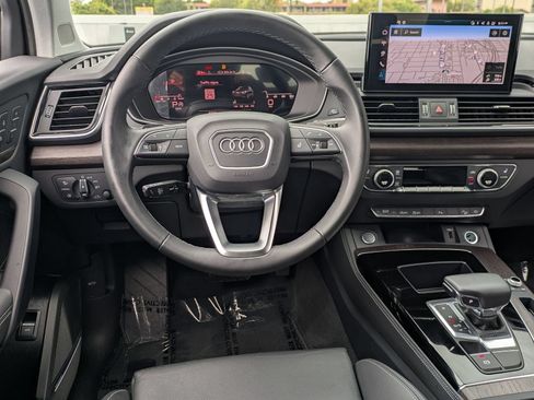 Used 2025 Audi Q5 2.0T Premium Plus w/ Premium Plus Package AWD/4WD image 8