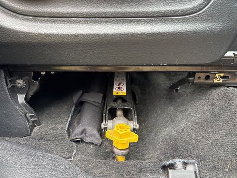 Used 2020 RAM 1500 Big Horn image 12