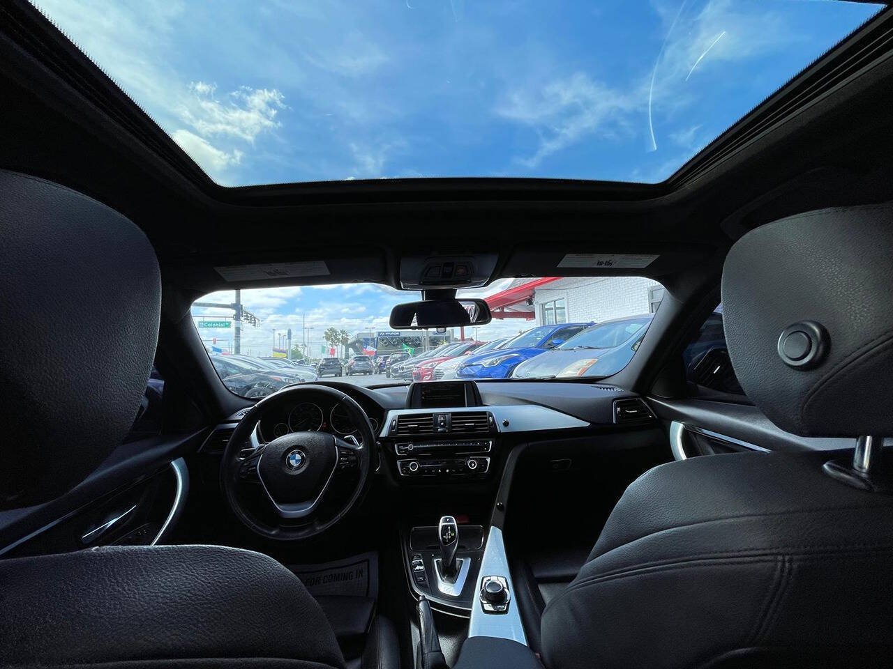 Used 2016 BMW 328i Sedan RWD image 9
