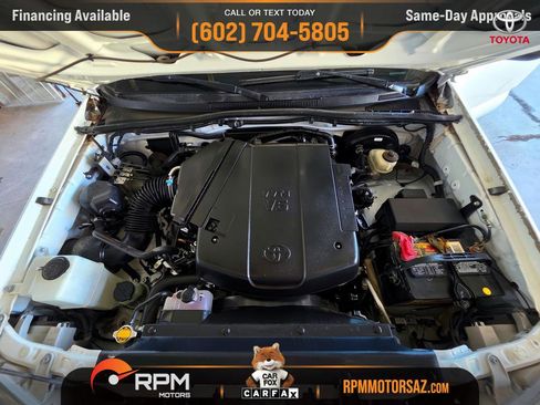 Used 2015 Toyota Tacoma PreRunner w/ SR5 Package image 32