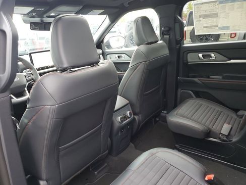 New 2026 Ford Explorer ST-Line AWD/4WD image 33