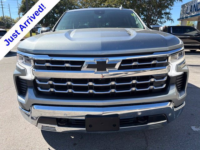 Used 2024 Chevrolet Silverado 1500 LTZ AWD/4WD image 8