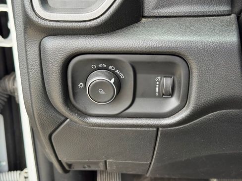 Used 2024 RAM 3500 Tradesman AWD/4WD image 19