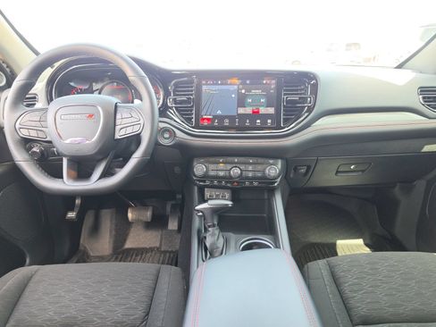 Used 2025 Dodge Durango GT w/ Blacktop Package RWD image 19