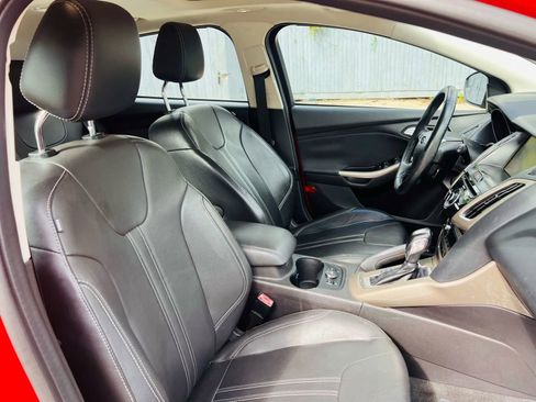 Used 2012 Ford Focus SEL image 14