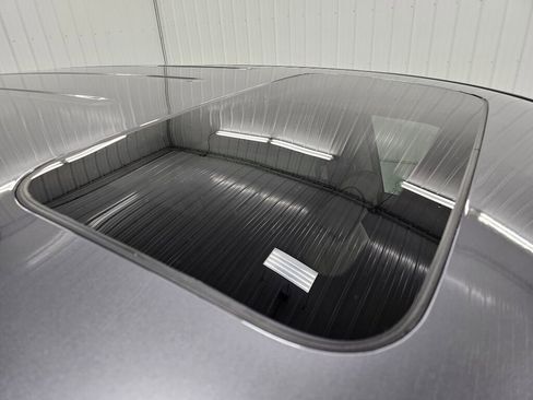 New 2026 Honda Odyssey Touring image 13