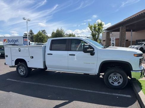 Used 2024 Chevrolet Silverado 2500 W/T w/ WT Convenience Package RWD image 2