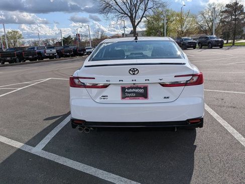 New 2026 Toyota Camry Hybrid image 8