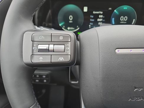 New 2026 Hyundai Palisade SEL Premium FWD image 18