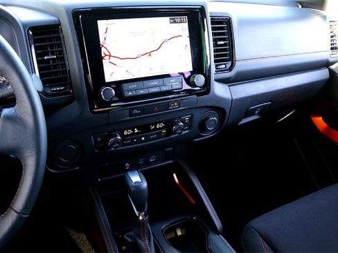 Used 2023 Nissan Frontier Pro-X w/ Technology Package image 16