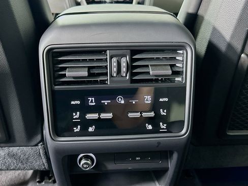 New 2025 Porsche Cayenne GTS image 26