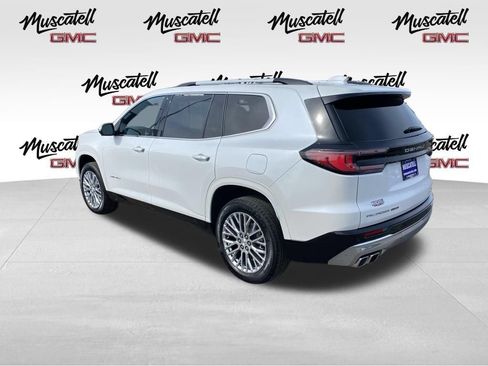 Used 2025 GMC Acadia Denali w/ LPO, Floor Liner Package AWD/4WD image 8